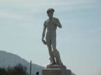  statue d'ephèbe, rond-point du Prado